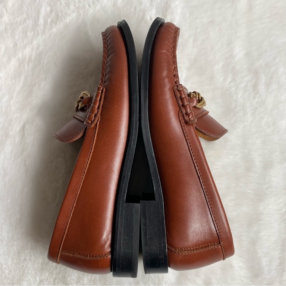 Sezane Vicky Soft Carmel Loafers with Gold Chain Detail | 36 - Picture 5 of 14